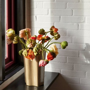 【Hübsch Taiwan】-761502 奶茶色四瓣造型陶瓷花瓶 花器 插花