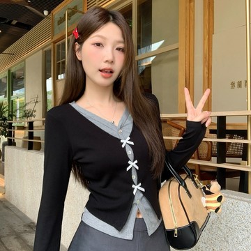 【台灣出貨🔥】春秋新款 長袖假兩件 甜美體恤 T恤女秋季 收腰顯瘦 撞色上衣 小眾上衣 休閒百搭 時尚氣質