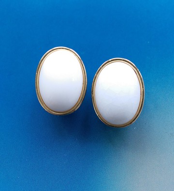 Vintage Jewelry 西洋古董飾品 夏日清爽 白珠 簡約 夾式耳環