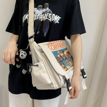 ins斜挎包男潮牌百搭原宿郵差包大學生上課書包日系休閒單肩包女