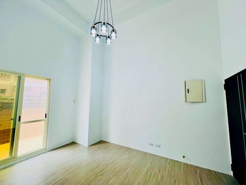 中山醫、大慶車站1樓孝親採光露臺美3房｜台中市南區復興北路