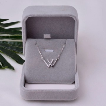 w兩個世界簡約字母項鏈女925純銀鎖骨鏈小眾設計情人生日禮物閨蜜