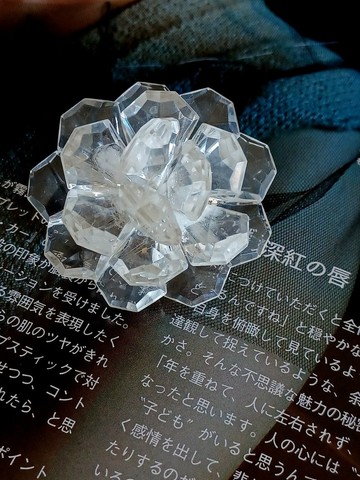 vintage jewelry 60年代西德塑膠玻璃玫瑰  別針 胸針