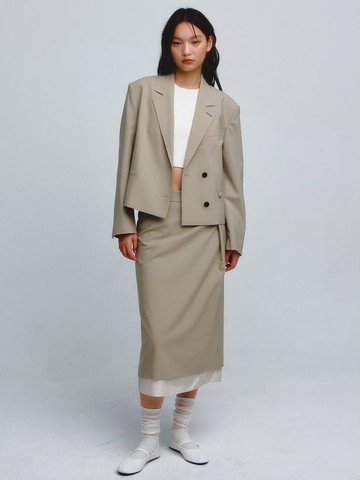 Loose Fit Tailored Short Jacket_Beige