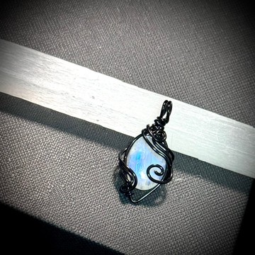 【闇月】 金屬編織 月光石項鍊