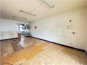 惠民商圈陽台進出四樓公寓｜高雄市楠梓區德民路