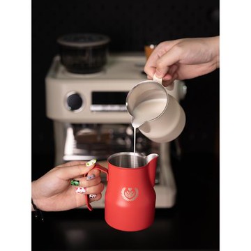 WBC意式咖啡拉花缸 MOTTA款大肚打奶缸 特氟龍彩色拉花杯奶泡杯