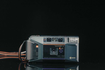 YASHICA L AF #6915 #135底片相機