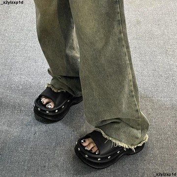 【核心賣點】男女拖鞋 涼拖鞋 厚底拖鞋 增高拖鞋 黑色增高厚底拖鞋女 夏季外穿 ins風 踩屎感 超軟 防滑 海邊沙灘涼