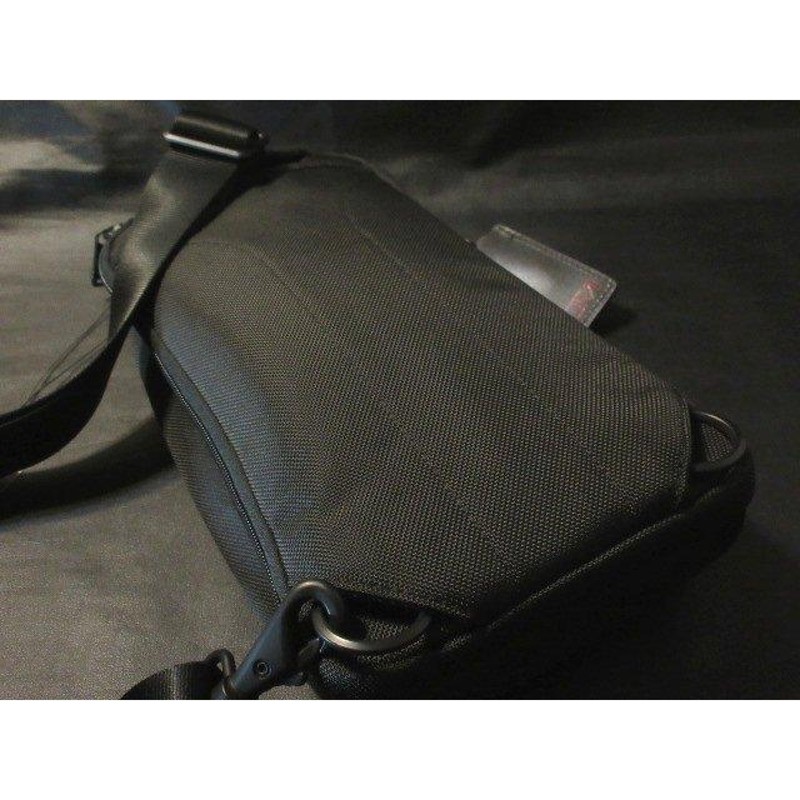 本物正規□TUMI トゥミ□ボディバッグ アルファ COMPACT SLING PACK