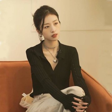 秋冬polo領上衣女士軟糯系毛衣洋氣內搭設計感小眾長袖針織打底衫