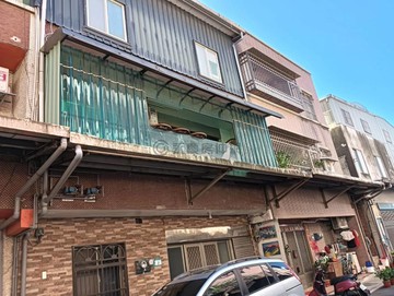 三芝市區✨輕鬆入手整棟透天✨可住可商用｜新北市三芝區中正路一段