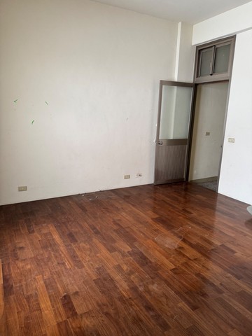 竹北光明美食街住店｜新竹縣竹北市光明一路