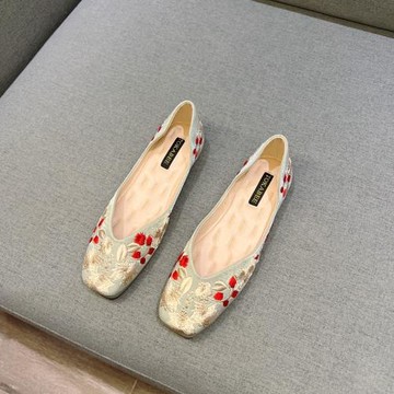 2025年新款春平底刺繡單鞋女中式古風漢服鞋方頭平跟繡花鞋豆豆鞋