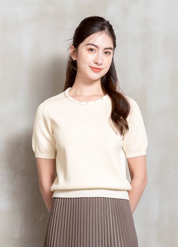 蘊涵詩語亮緞邊飾針織衫