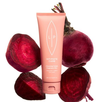 LIP Intimate Care 甜菜荷荷芭油私密潔膚乳