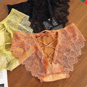 網紅大碼內褲200斤胖M性感蕾絲鏤空交叉細帶純欲透明網紗三角褲女