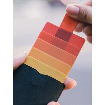 DAX層疊式抽拉卡包超薄漸變銀行卡夾便攜證件套迷你錢包名片卡套