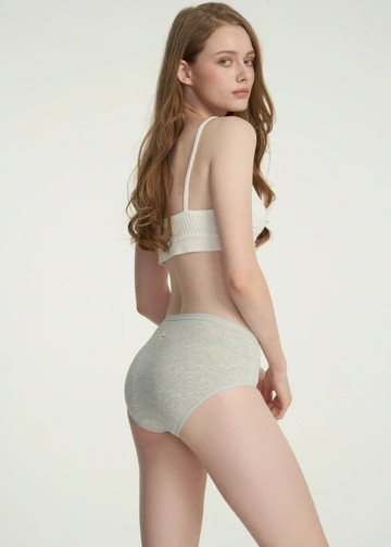 Timeless Elegance．中腰三角內褲(淺麻灰-1990)