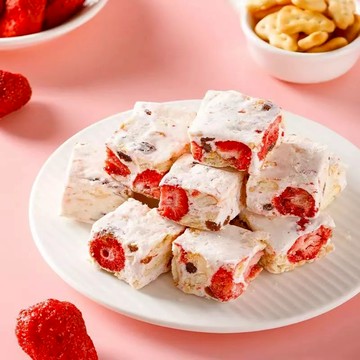 🔥台灣現貨 🔥凍乾草莓/葡萄乾/雪花餅 /雪Q餅 /餅乾/草莓煉乳/口味 伴手禮 禮盒 糕點 凍乾草莓羊奶芙