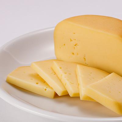 ふるさと納税 真庭市 蒜山ジャージースモークチーズ200g　※5個入