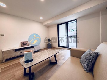 翻新裝潢/前後陽台-瑞隆商圈/近輕軌站/三房美寓｜高雄市前鎮區瑞興街