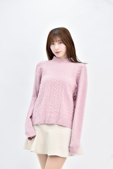 (M) uniqlo 粉色針織小高領長袖上衣