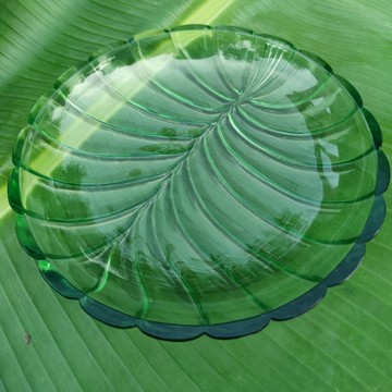 復古 50 年代綠色玻璃龜背竹葉形服務碗