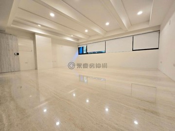 創業圓夢基地｜奇品伯爵｜1F+2F大空間｜台中市北區錦祥街
