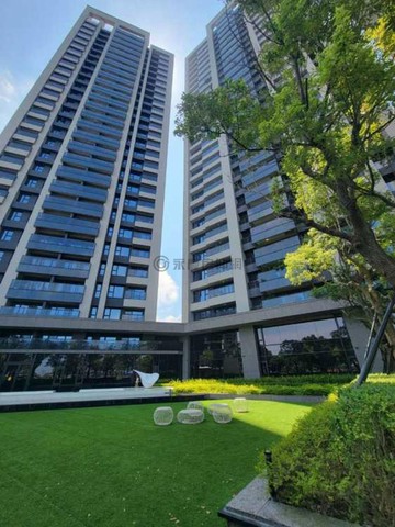 《太普美術海》三房平車｜全屋裝潢｜即可入住｜高雄市左營區崇實路