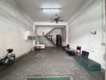 近櫻花捷運站｜西屯重慶路臨路黃金透店				｜台中市西屯區重慶路