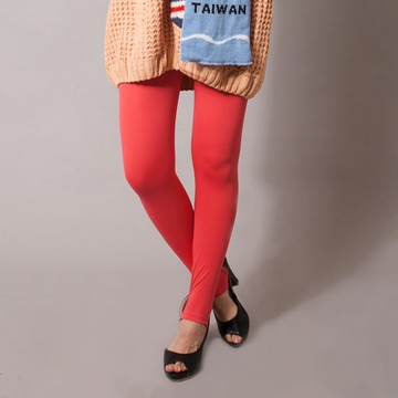 保證100%MIT樂活刷毛踩腳發熱褲(朝陽紅 女S-XL)