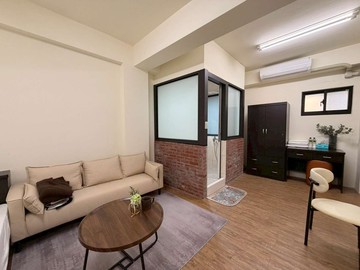 ✨【三民區建工路翻新透天】✨  ｜高雄市三民區建工路