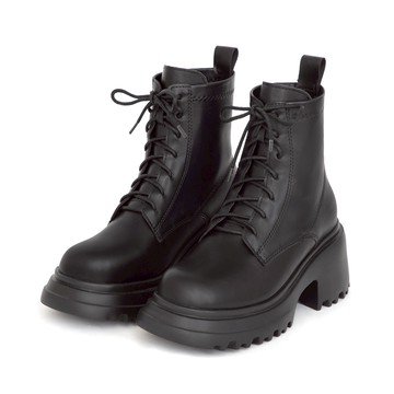 D+AF 【Lisa同款】女團風輕量厚底綁帶短靴