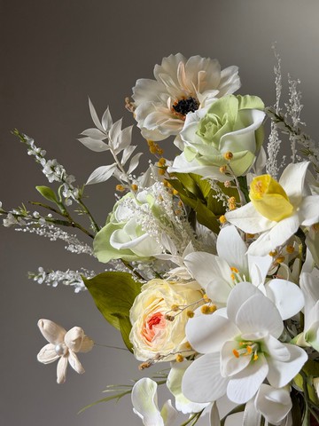 可全客制。雙色永生玫瑰。新娘捧花。結婚登記婚紗外拍永生花捧花