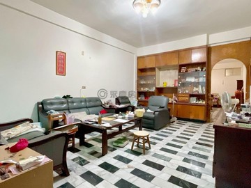 近湖美武聖夜市鬧中取靜活巷RC車庫透天｜台南市中西區和善街