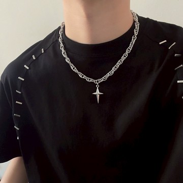 【衣衫倉庫】韓國 立體十字芒星項鍊 芒星 項鍊男 十字星  男生項鍊 鈦鋼
