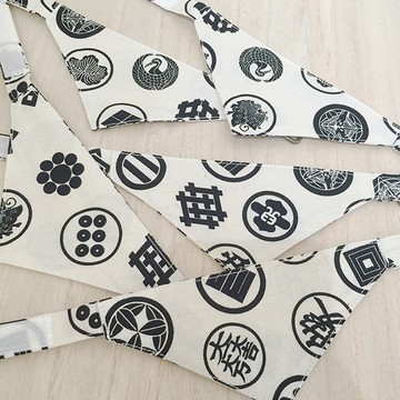 Family Crest Bandana Collar for Cats Velcro Tape 小貓到成年貓