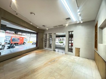 正西屯路熱鬧黃金地段角間｜大面寬樓店｜台中市西屯區西屯路二段