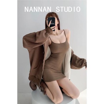 歐美風純欲性感基礎款緊身顯瘦打底吊帶裙女秋修身辣妹包臀連衣裙