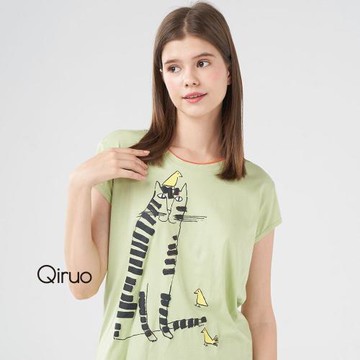 【Qiruo 奇若】春夏專櫃精品上衣2415A 綠色貓咪圖案