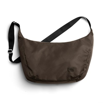 Bellroy Laneway Crescent Bag 12L 大型月亮包 側背包 斜背包 男包 女包 送禮 禮物 推薦(自然岩灰BOAC-RVR-238