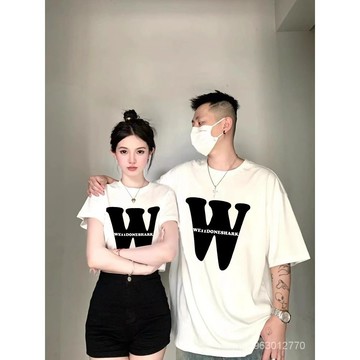 BA[限時特賣]T恤 短袖T恤 短袖上衣 女生上衣不一樣特別的情侶裝T恤夏裝一長一短小眾潮牌新款高級感短袖L