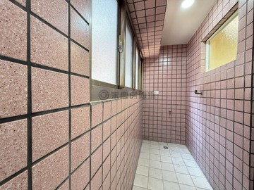 北屯昌平商圈 ✧魯班傳家✧ 高樓玄關美二房｜台中市北屯區三光一街