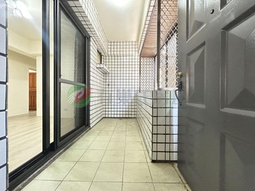 北太平市民大道旁|三房免整理|低總價｜台中市太平區宜仁街