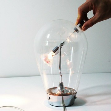 強強滾p-磁鐵懸浮/極簡風/北歐風/現代風/潮流時尚/簡約風/設計師經典款/檯燈/桌燈/床頭燈