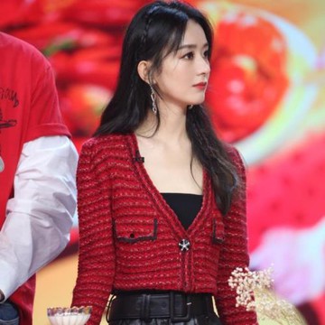 趙麗穎明星同款V領小香風氣質名媛修身顯瘦紅色短款毛衣針織開衫