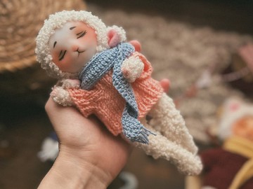 可愛舒適的手工可動睡眠娃娃 19厘米 內部可動 收藏玩具