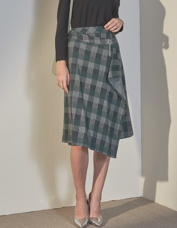 ★【喜芝梅】迷人格紋星飾手感長裙(綠色；M-2L) 223410706