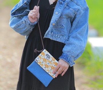 雙排扣雙層小方包 側背包 斜背包/滿滿柴柴/柴犬